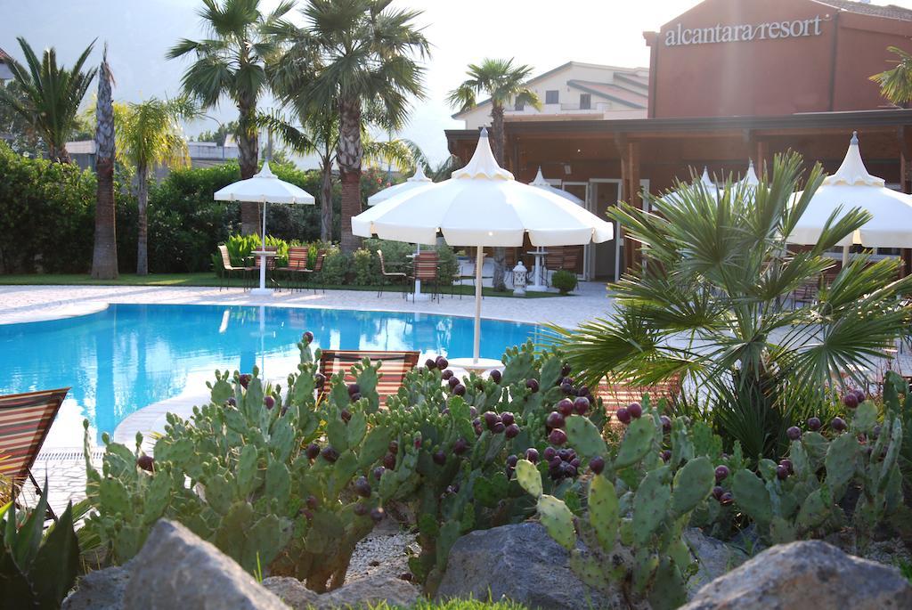 Alcantara Resort Di Charme Adults Only Gaggi Екстериор снимка
