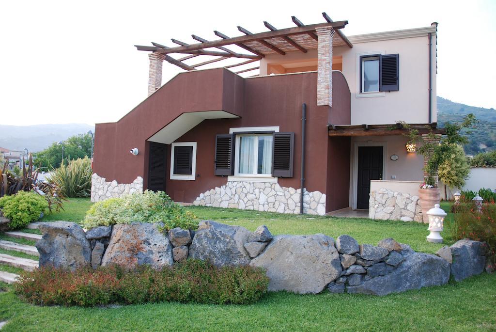 Alcantara Resort Di Charme Adults Only Gaggi Екстериор снимка