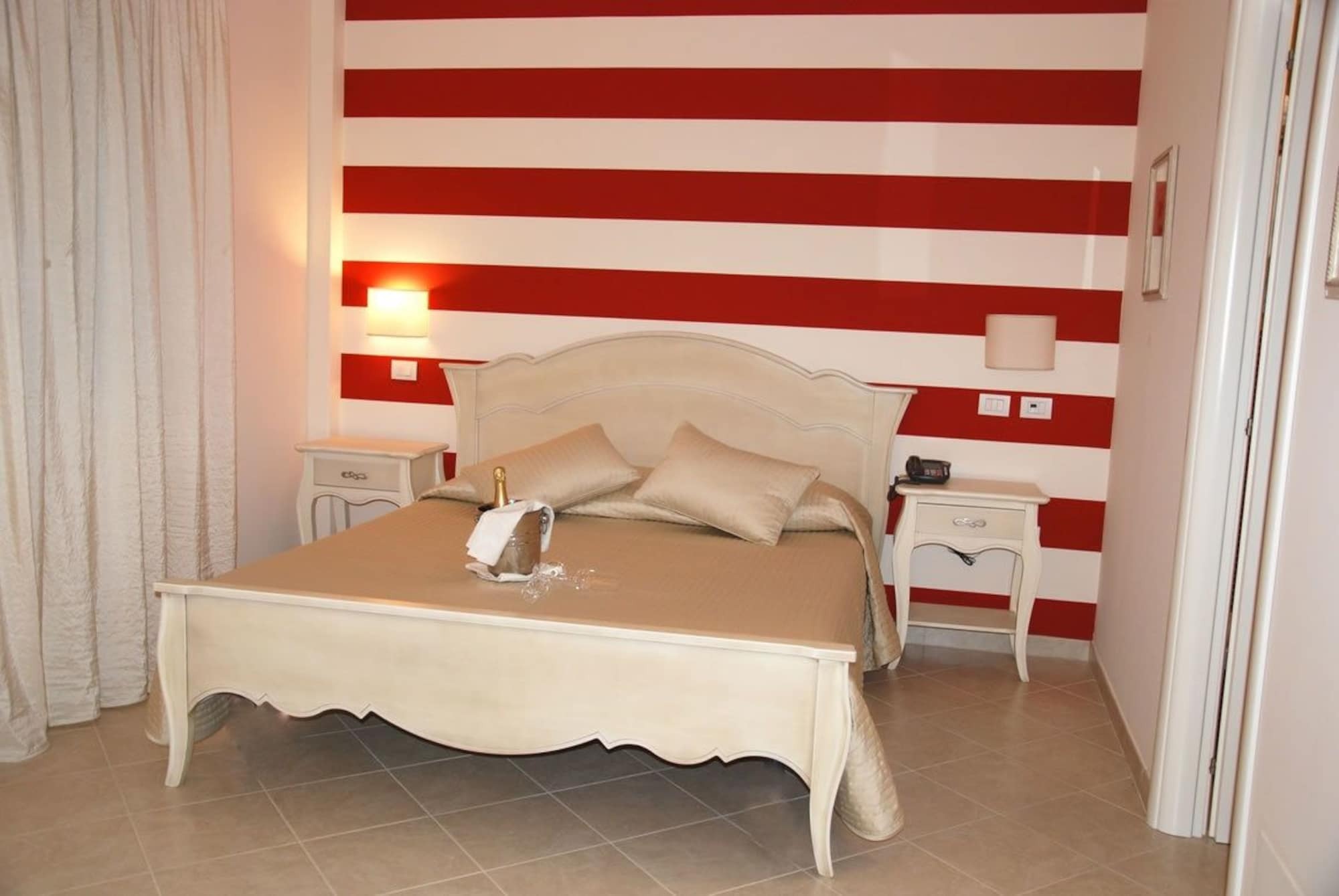 Alcantara Resort Di Charme Adults Only Gaggi Екстериор снимка